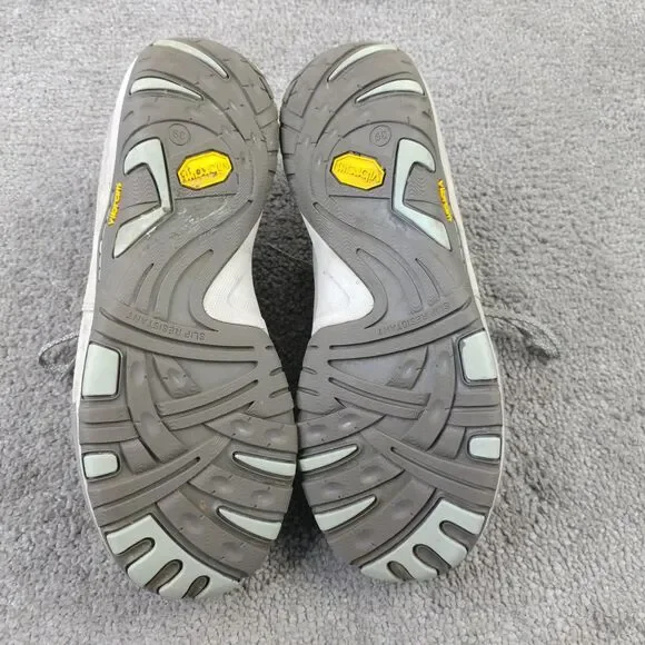 Dansko Paisley Womens 39 EU Hiking Shoes Suede Vibram Waterproof Tan Beige - Picture 2 of 12